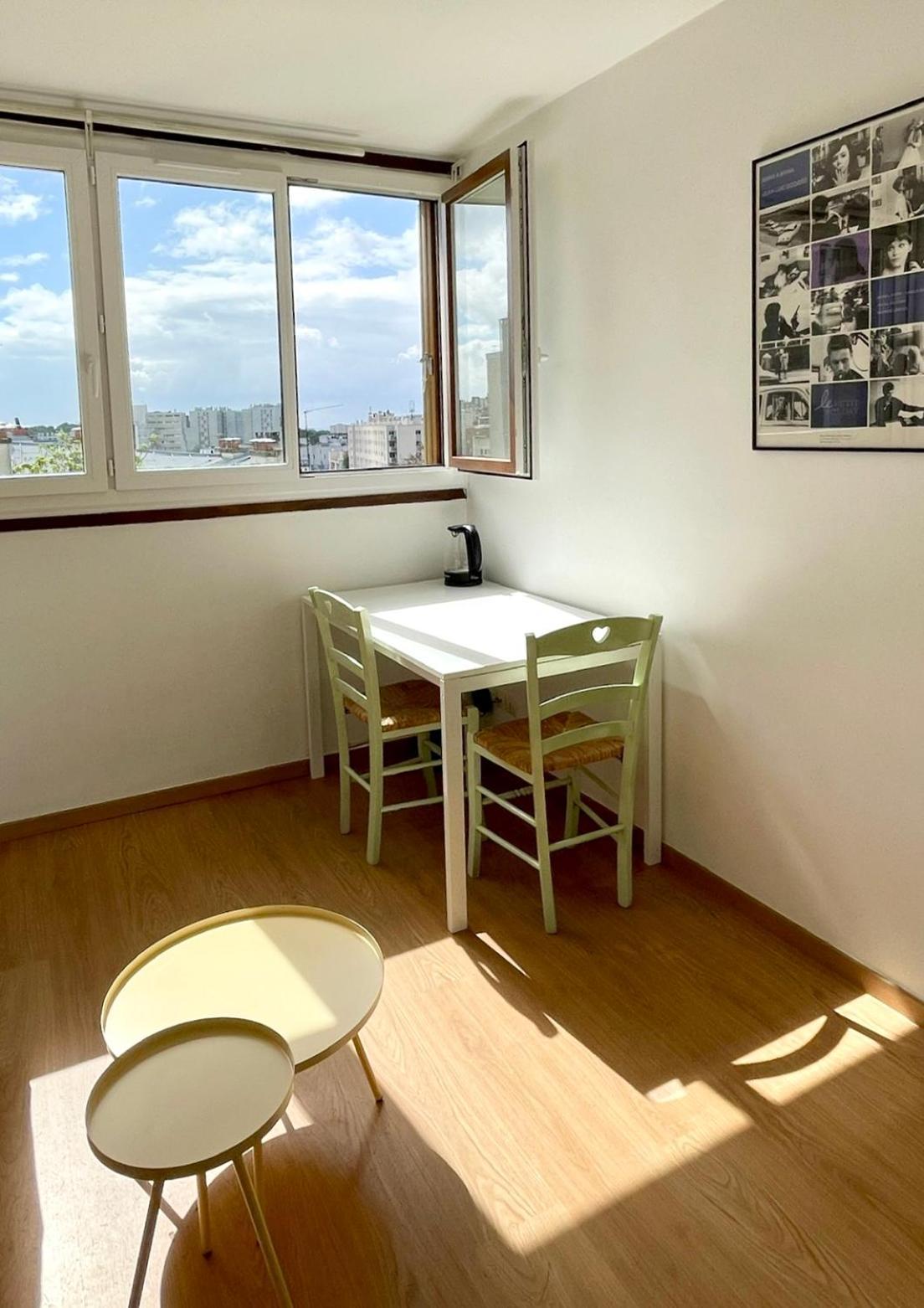 Charming Bright Sunny Studio In Belleville Paris Dış mekan fotoğraf